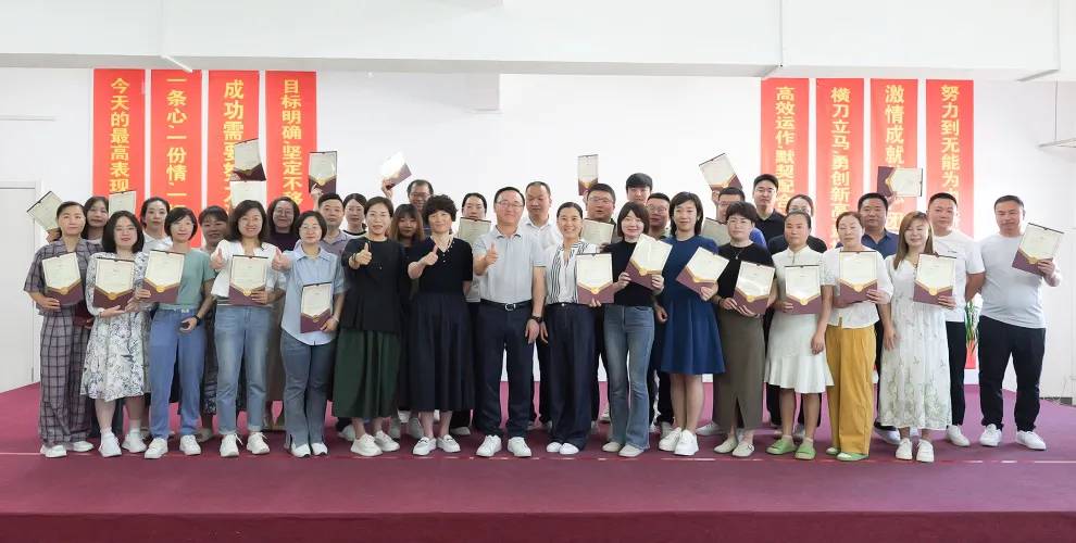 NG大舞台-有梦你就来 -致力于新媒体舞台视觉艺术创作整案服务